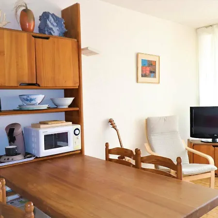 Apartment 2 Pieces Avec Terrasse, Parking. Plages A 200m - Fr-1-307-195 *