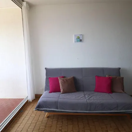 Apartment 2 Pieces Avec Terrasse, Parking. Plages A 200m - Fr-1-307-195 Le Grau-du-Roi